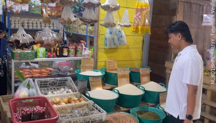 Jaga Stabilitas Harga, Unit Tipidter Polres Bangkep Sidak Pasar Tradisional Salakan