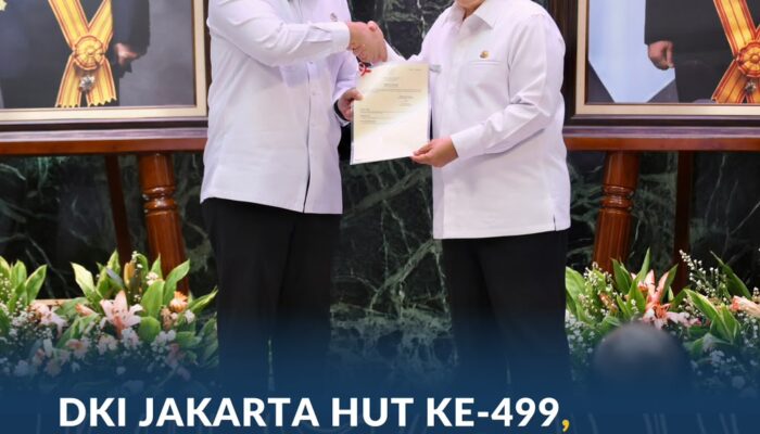 DKI Jakarta HUT ke-499, Wamen Ossy Serahkan 499 Sertipikat ke Gubernur Pramono Anung