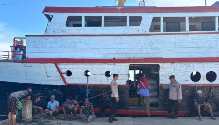 Patroli Dialogis Polsek Buko Jaga Kamtibmas di Pelabuhan Leme-Leme Bungin