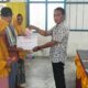 Kades Mansamat A Salurkan BLT ke 24 KPM