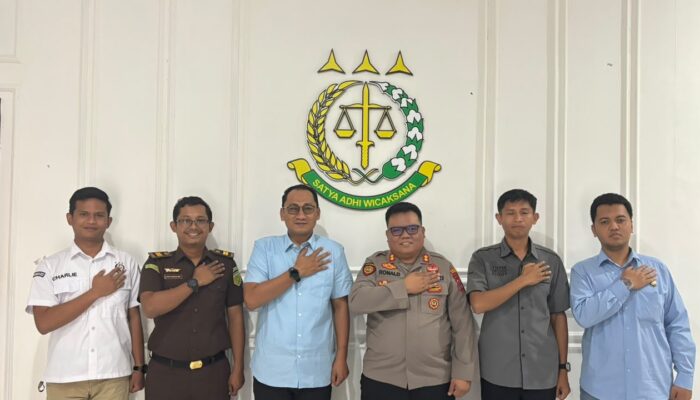 Kapolres Banggai Kepulauan Pertajam Kerja Sama dengan Kejaksaan Negeri Banggai Laut