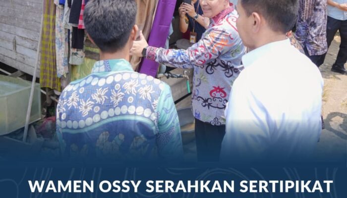 Wamen Ossy Serahkan Sertipikat bagi MBR di Kalsel, Dukung Penyediaan Rumah Layak Huni Lewat Legalitas Tanah
