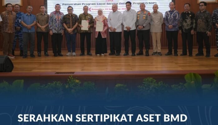 Serahkan Sertipikat Aset BMD dan BUMD Pemprov Kalsel, Wamen Ossy: Perkuat Kepastian Hukum Aset Daerah