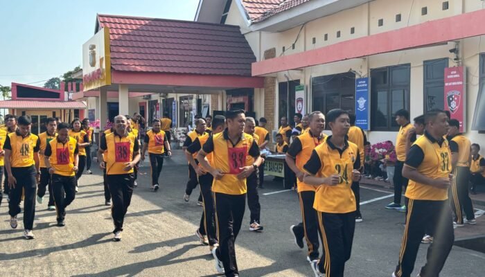 Bagwatpers Ro SDM Polda Sulteng Monitoring Kesamaptaan Jasmani di Polres Bangkep